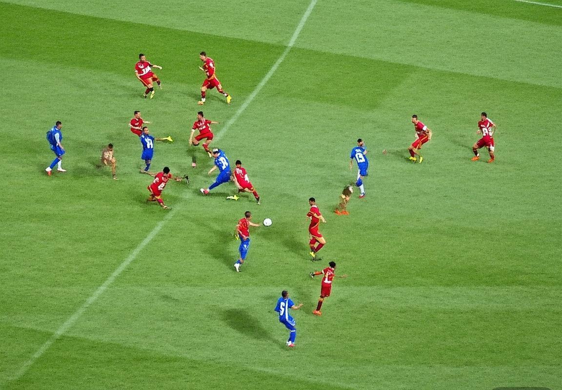 巴西红牛对科林蒂安：巅峰对决前瞻分析(图3)